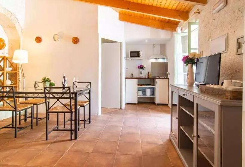 Hotelli Finca Agroturismo Es Pujol