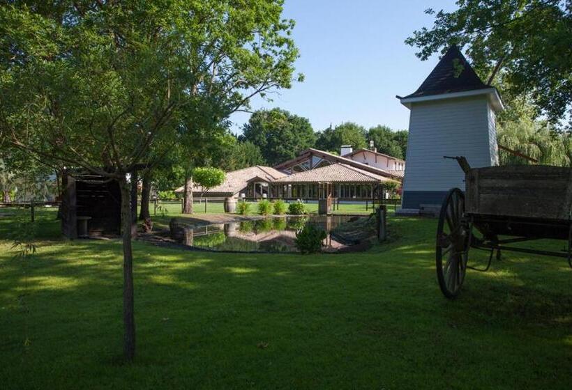 فندق Hôtel La Ferme D En Chon