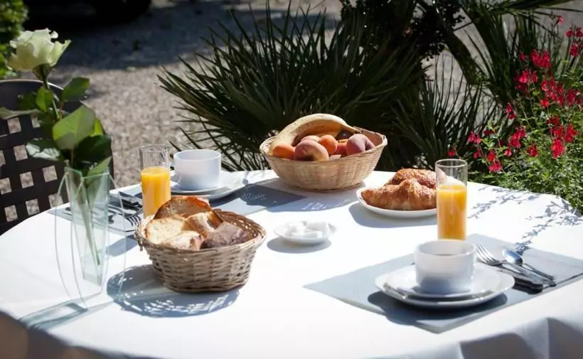 ホテル Hôtel La Ferme D En Chon