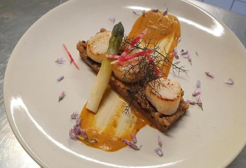 فندق Logis Hôtel Restaurant Le Domaine De L Eau Vive