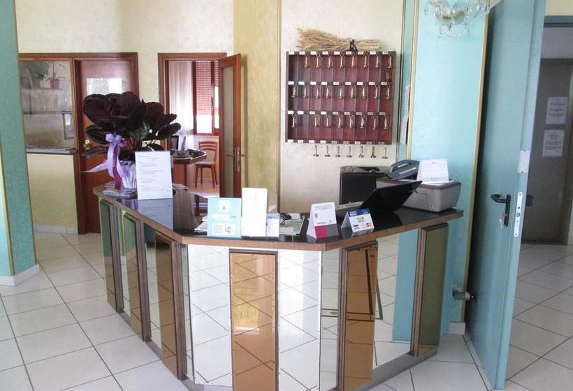 هتل Primula Azzurra