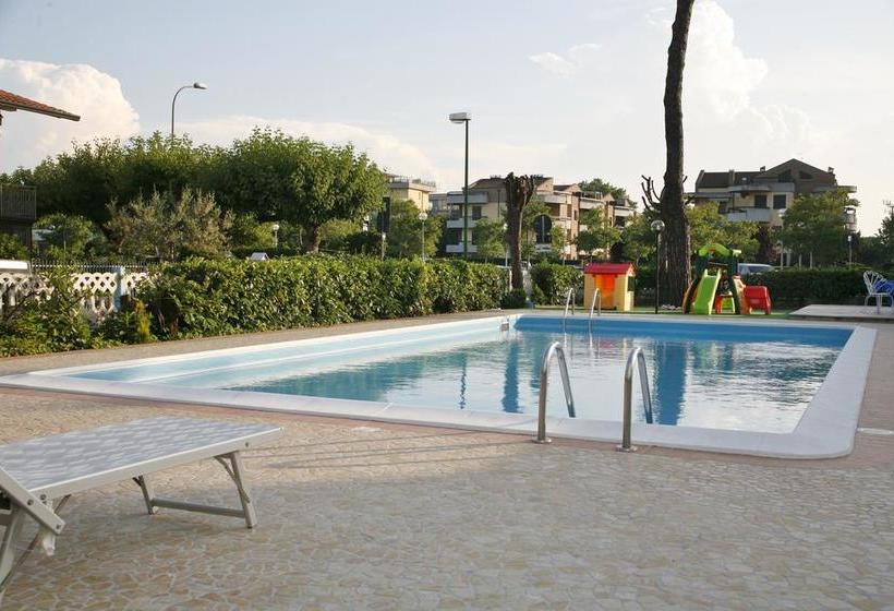 هتل Primula Azzurra