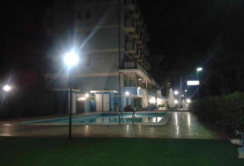 هتل Primula Azzurra