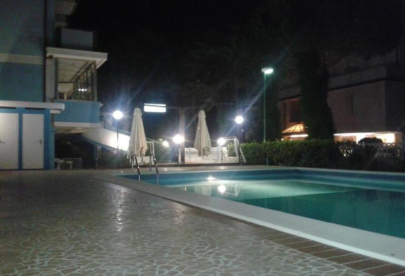 هتل Primula Azzurra