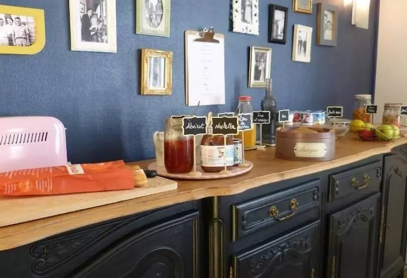 Hotelli Restaurant La Maison