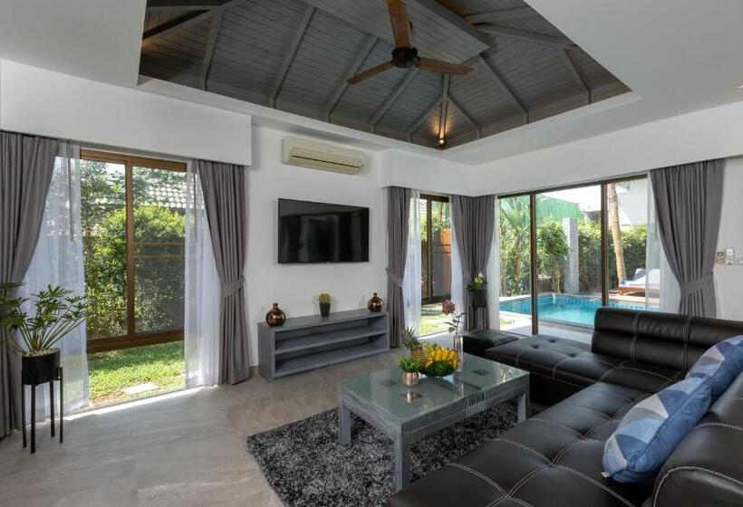 Karon Beach Pool Villa   Sha Extra Plus