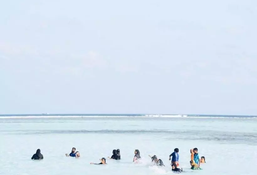 پانسیون Raalhu Lodge