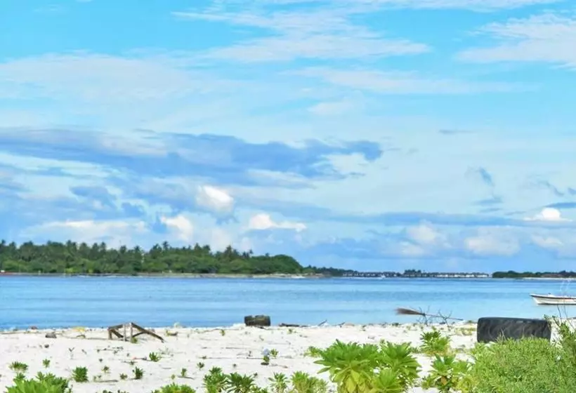 پانسیون Raalhu Lodge