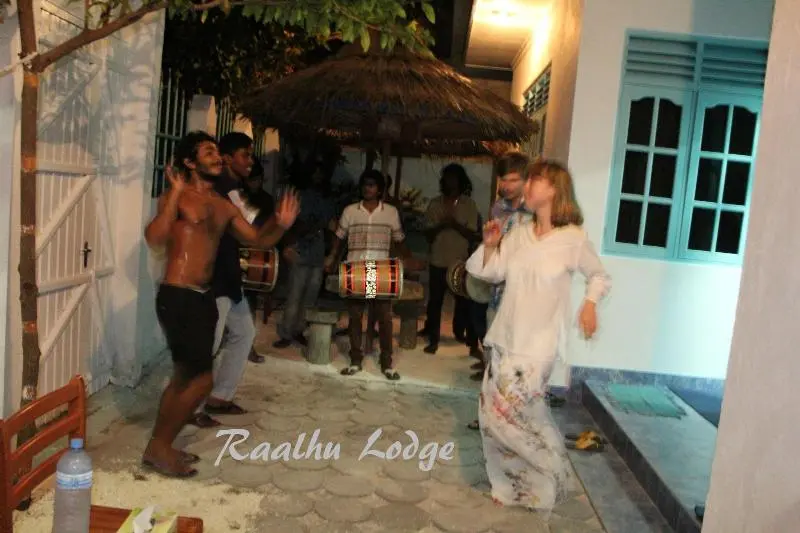 پانسیون Raalhu Lodge