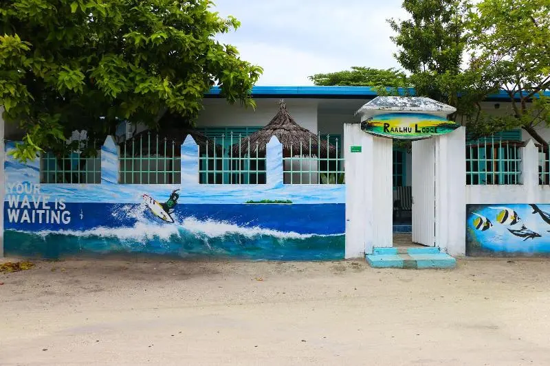 پانسیون Raalhu Lodge