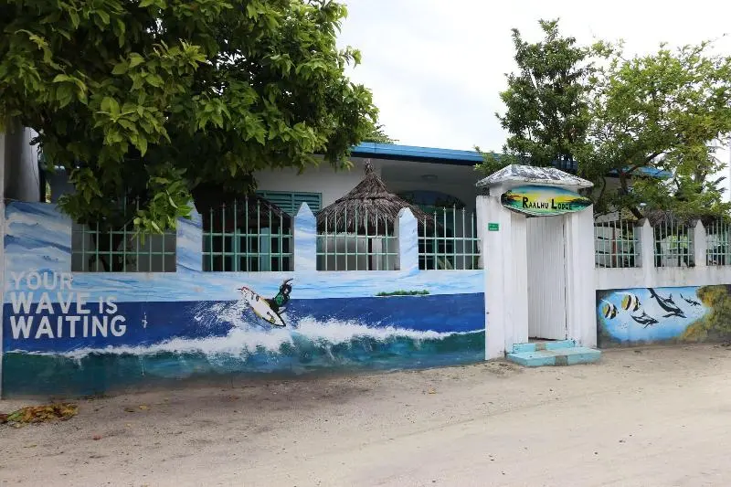 پانسیون Raalhu Lodge