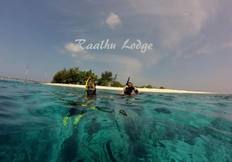 پانسیون Raalhu Lodge