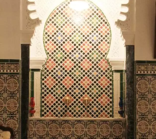 پانسیون Riad Dar Achaach