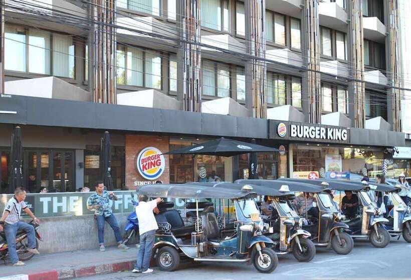 Z S Hostel At Tha Phae Gate