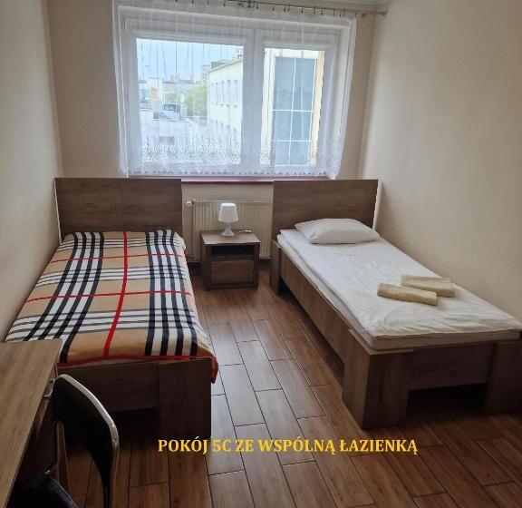 هاستل Centrum Noclegowe Ii