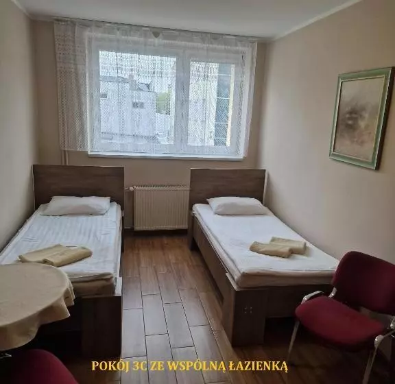 هاستل Centrum Noclegowe Ii