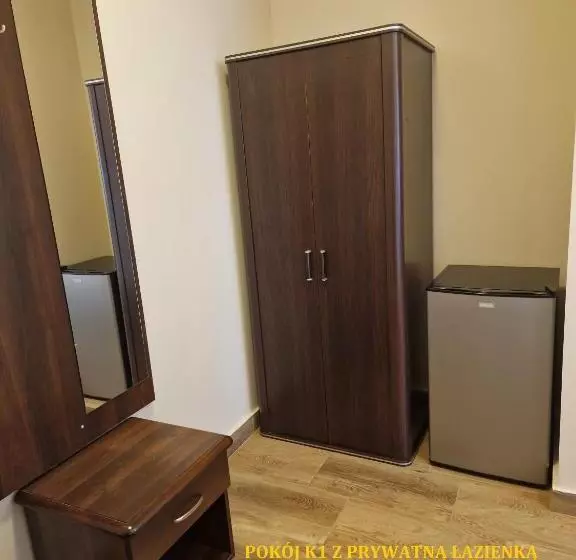 هاستل Centrum Noclegowe Ii