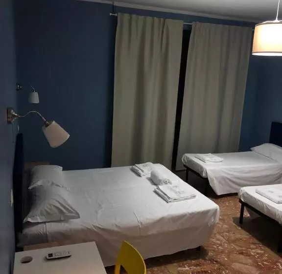 تختخواب و صبحانه Affittacamere Novoli