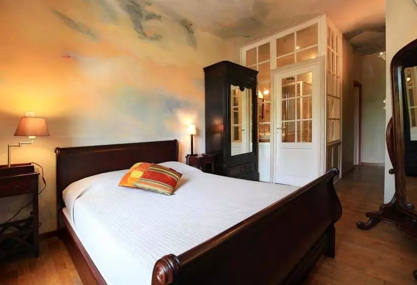 تختخواب و صبحانه La Maison de la Marine