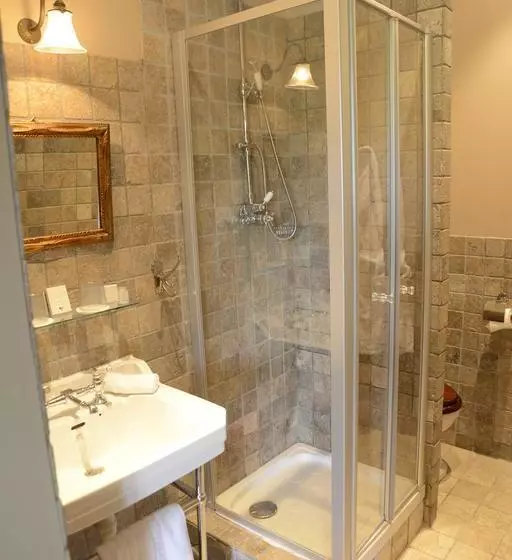 تختخواب و صبحانه La Maison de la Marine