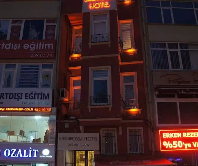 هتل Barba Rossa Residence
