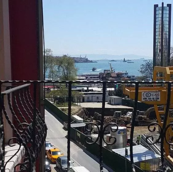 هتل Barba Rossa Residence