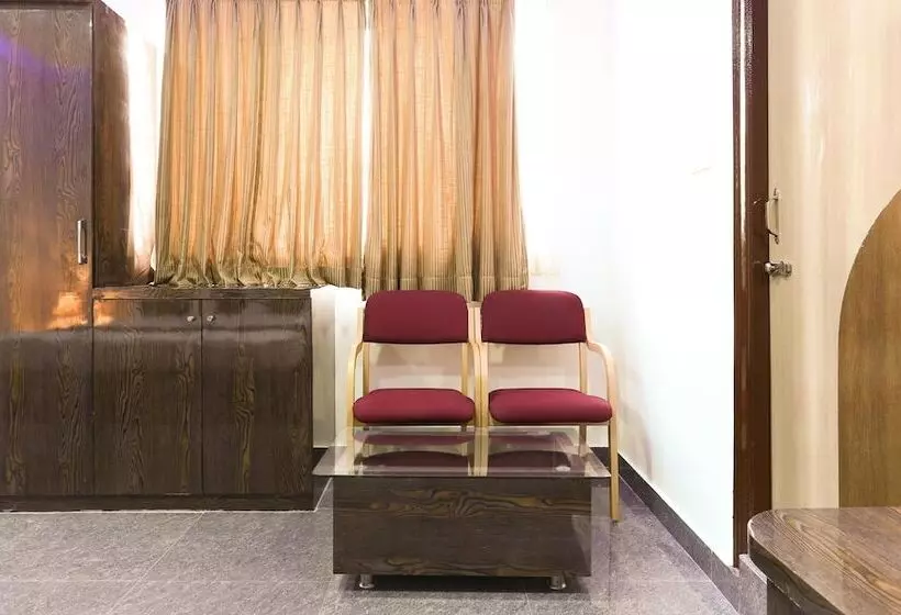 ホテル Treebo Manasa Residency