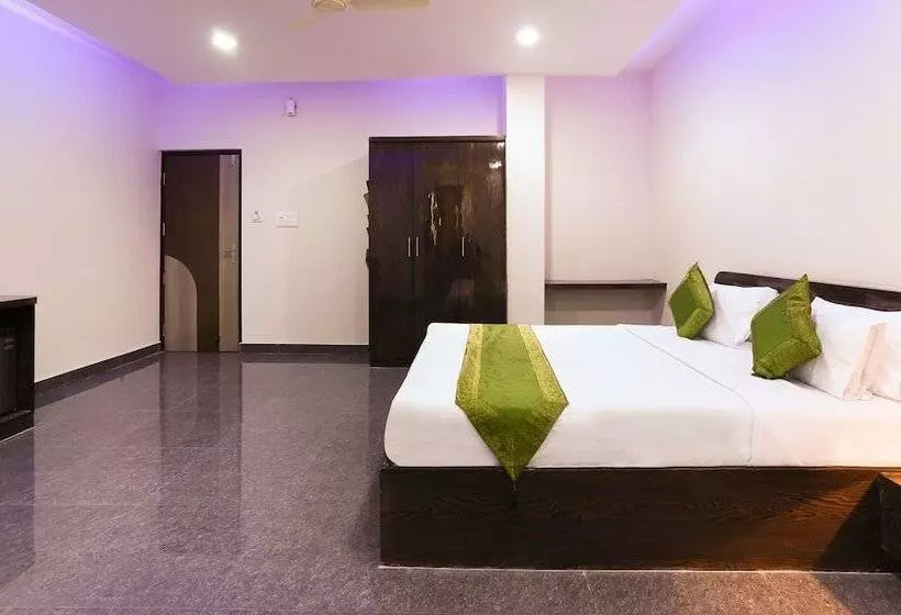 ホテル Treebo Manasa Residency