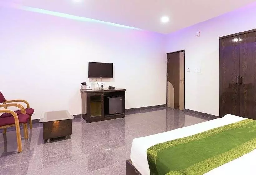 ホテル Treebo Manasa Residency