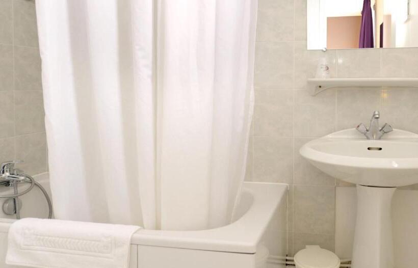 בית מלון כפרי Contact Hôtel Du Cerf