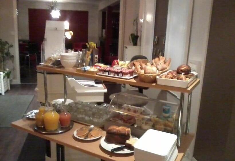 בית מלון כפרי Contact Hôtel Du Cerf