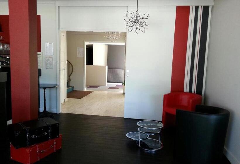 בית מלון כפרי Contact Hôtel Du Cerf