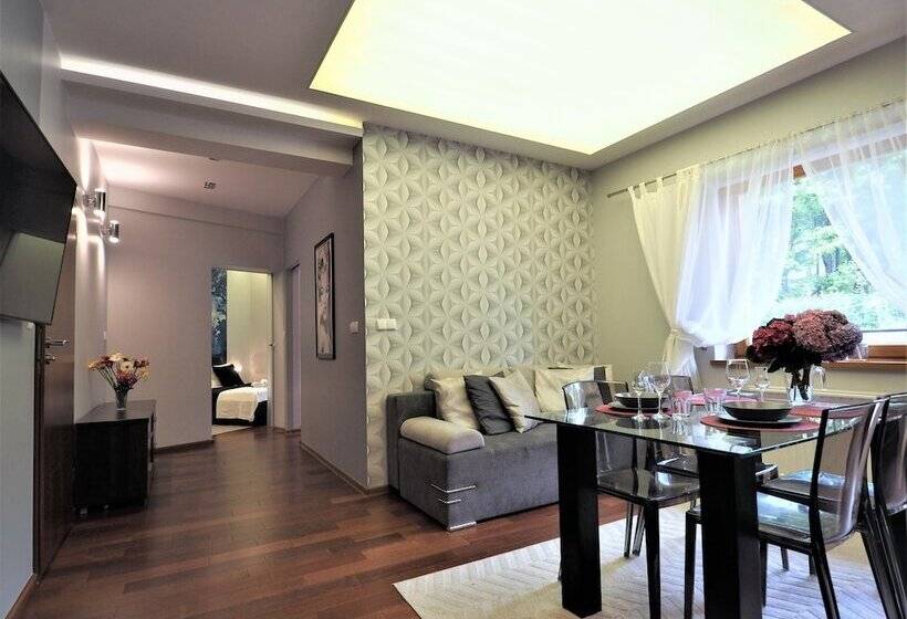 בית מלון כפרי Gorace Zrodla Spa Residence