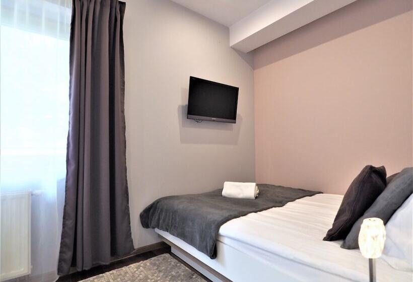 בית מלון כפרי Gorace Zrodla Spa Residence