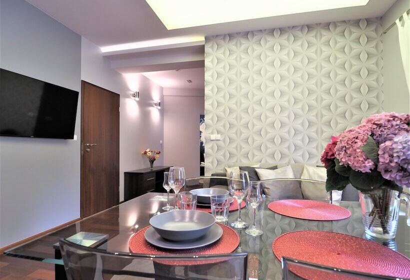 בית מלון כפרי Gorace Zrodla Spa Residence