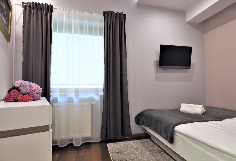 בית מלון כפרי Gorace Zrodla Spa Residence