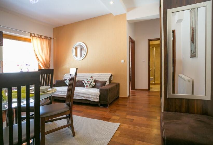 בית מלון כפרי Gorace Zrodla Spa Residence