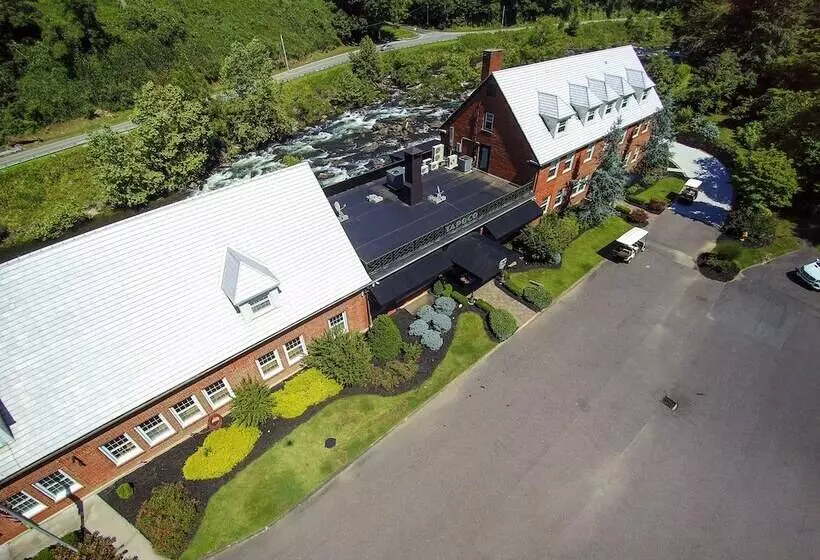 ホテル Historic Tapoco Lodge