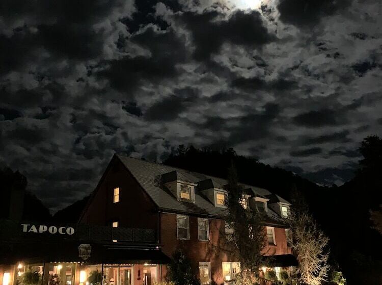 ホテル Historic Tapoco Lodge