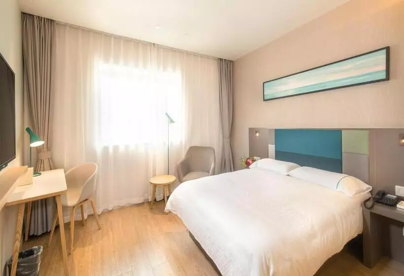 ホテル Home Inn Selected Nanjing Xuanwu Lake New Model Road Subway Station