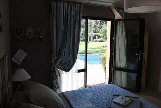 ホテル La Villa Blanche