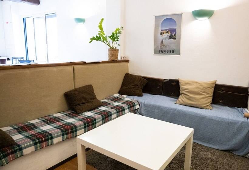 호텔 Hôtel Restaurant Le Palais