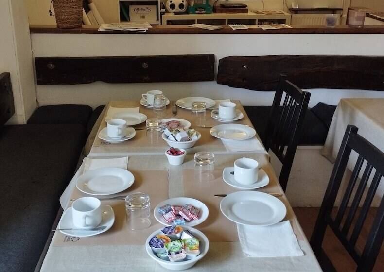 호텔 Hôtel Restaurant Le Palais