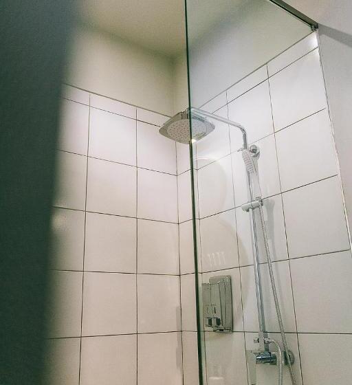 Отель Lovinalife Room & Cafe