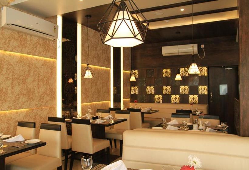 Hotel Fab Royal Height