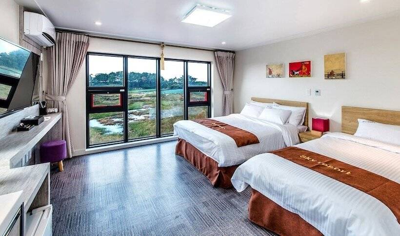 בית מלון כפרי Sky Resort