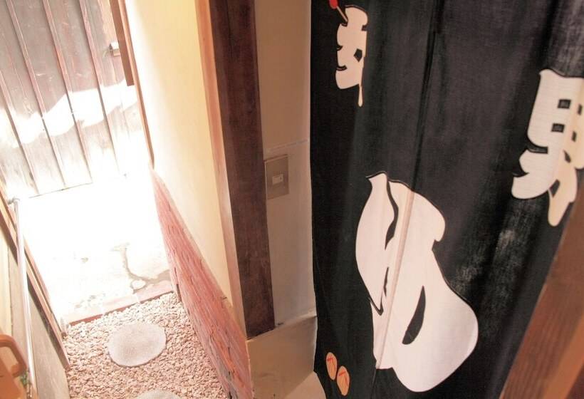 פנסיון Wakayama Guest House Shido