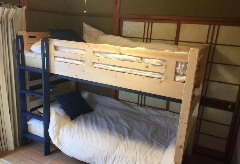 Majatalo Wakayama Guest House Shido