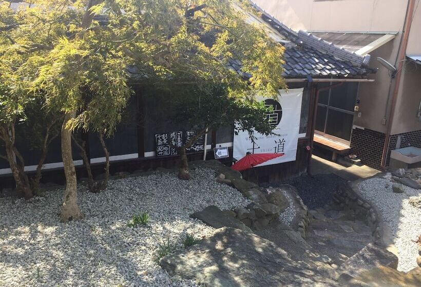 פנסיון Wakayama Guest House Shido