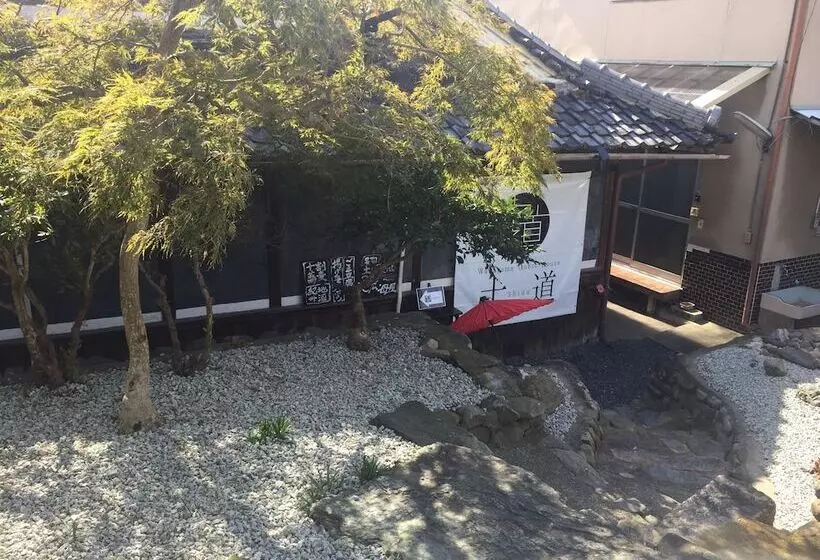 Majatalo Wakayama Guest House Shido